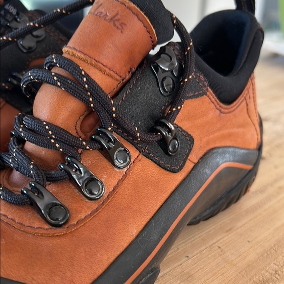 Clarks Brown and Black Athletic Shoes with Sturdy Rubber Sole - Picture 4 of 9